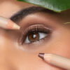 artdeco smooth eyeshadow stick pearly golden beige (model)